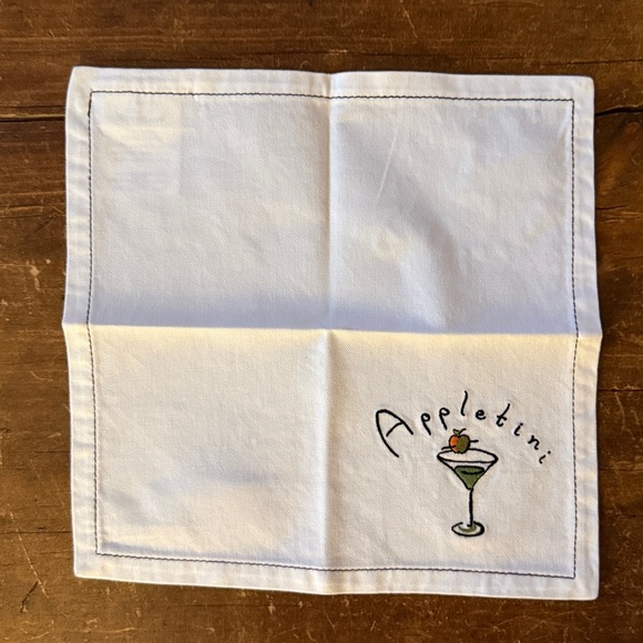 Pottery Barn Vintage Martini Embroidered Cocktail Napkins and Bar Towel - Picture 12 of 14